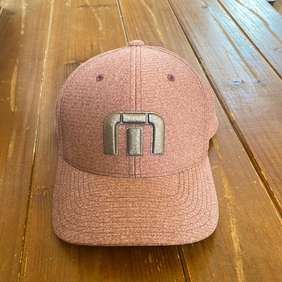 Travis Matthew Flex Fit Fitted Golf Cap Size S/M - Picture 1 of 7